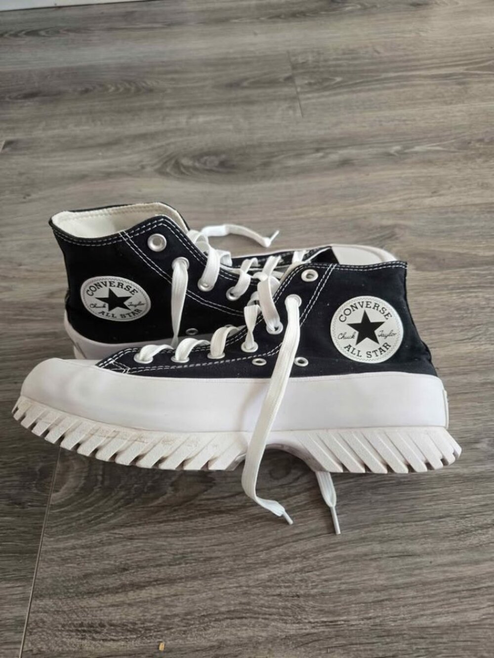Converse high top platform sneakers size 8